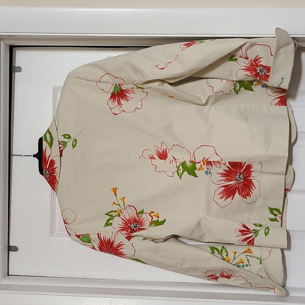 Clothes - Picture 2 of 2
